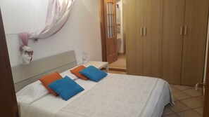 2 bedrooms, free WiFi