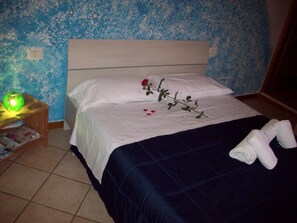 2 chambres, accès au Wi-Fi (inclus)