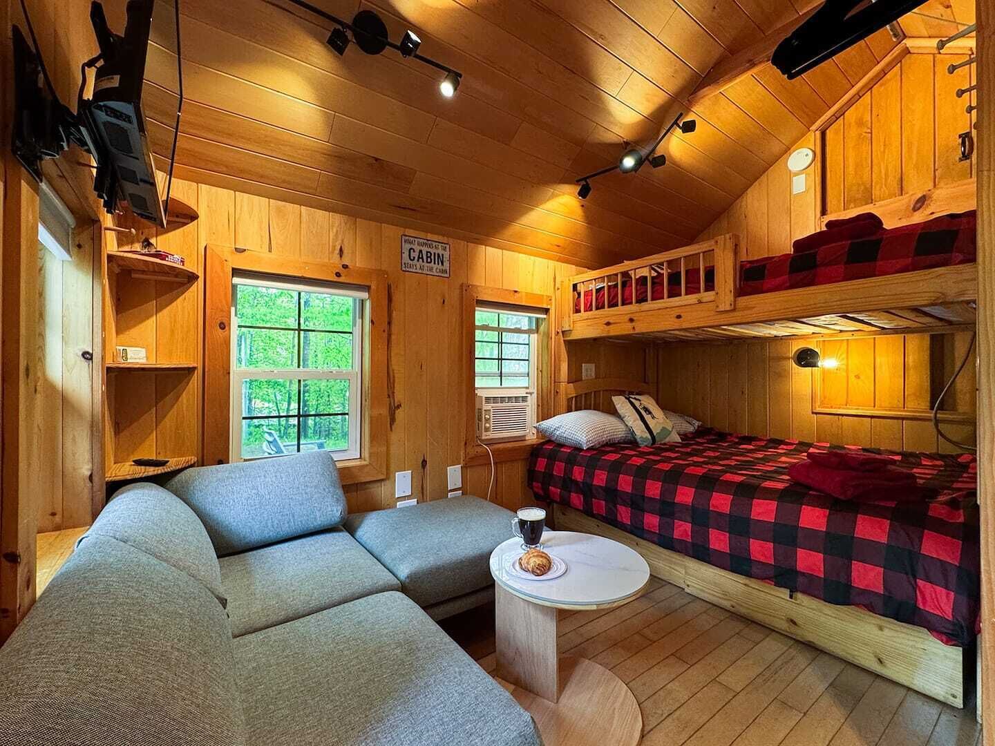 Wifi gratis y ropa de cama