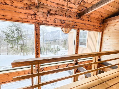 Large multi-family ski home located on the slopes of Sugarbush Resort