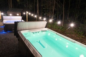 Beheizter Pool
