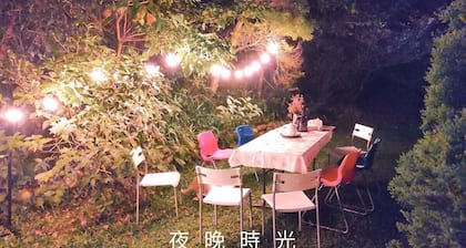 Pastoral style, pleasant and relaxing, less crowded