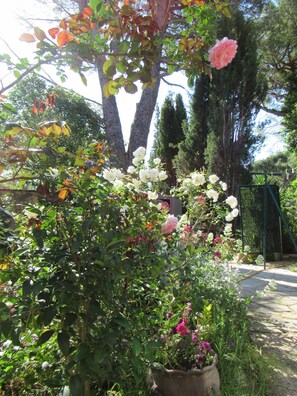 Enceinte de lâhĂ©bergement