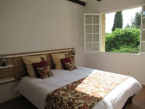 4 chambres, Wi-Fi gratuit, draps fournis