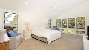 4 Schlafzimmer, Bügeleisen/Bügelbrett, kostenloses WLAN, Bettwäsche