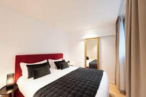 2 slaapkamers, een strijkplank/strijkijzer, gratis wifi, beddengoed