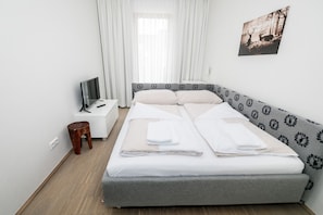 1 chambre, accès au Wi-Fi (inclus), literie fournie