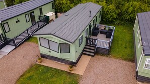家庭行動屋, 私人浴室, 花園景觀 (Luxury Static Caravan) | 外觀