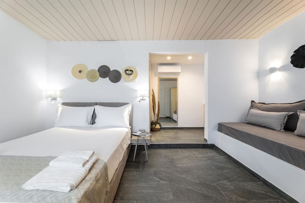 Double Room | 1 bedroom, free WiFi, bed sheets