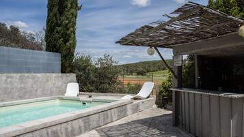 Alberca al aire libre