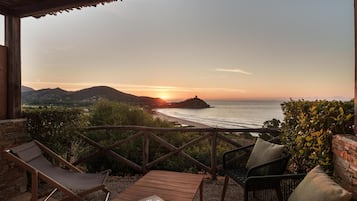 Deluxe Room, 1 King Bed, Sea View | View from room