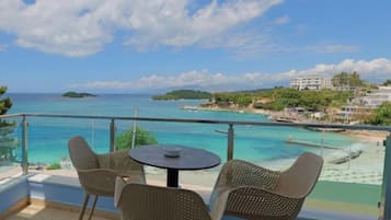 Triple Room, Sea View | Terrace/patio
