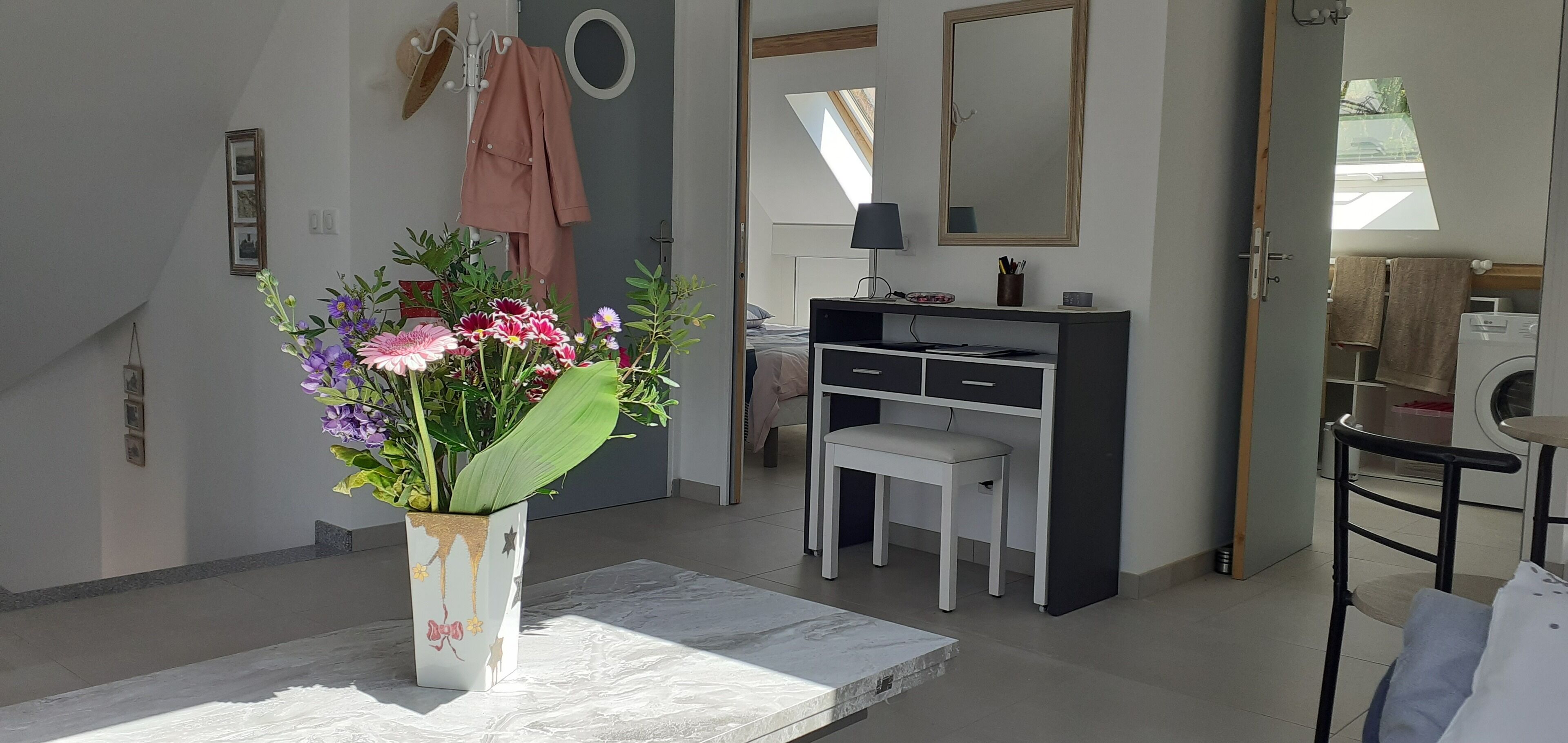 Maison T2 Meuble Confort Avec SA Grande Terrasse Independant