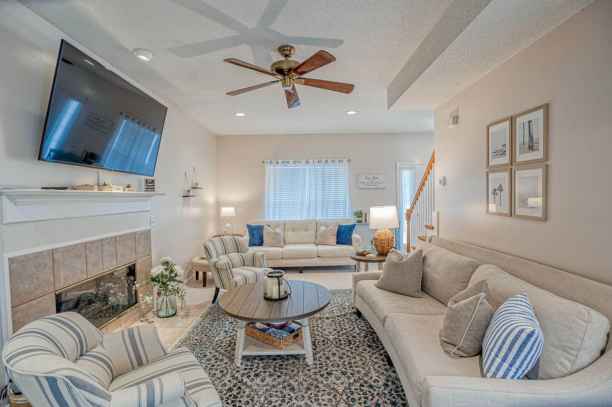 Three Bedrooms - Golf Cart and Amenity Cards Available