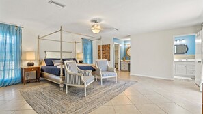4 chambres, fer et planche à repasser, lit parapluie, Wi-Fi gratuit