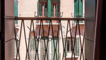 Pemandangan dari kamar