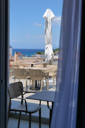 Quadruple Room, Balcony | Balcony - Summer Point Hotel (Ksamil)