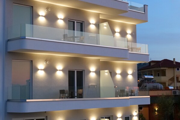 Front of property - Summer Point Hotel (Ksamil)