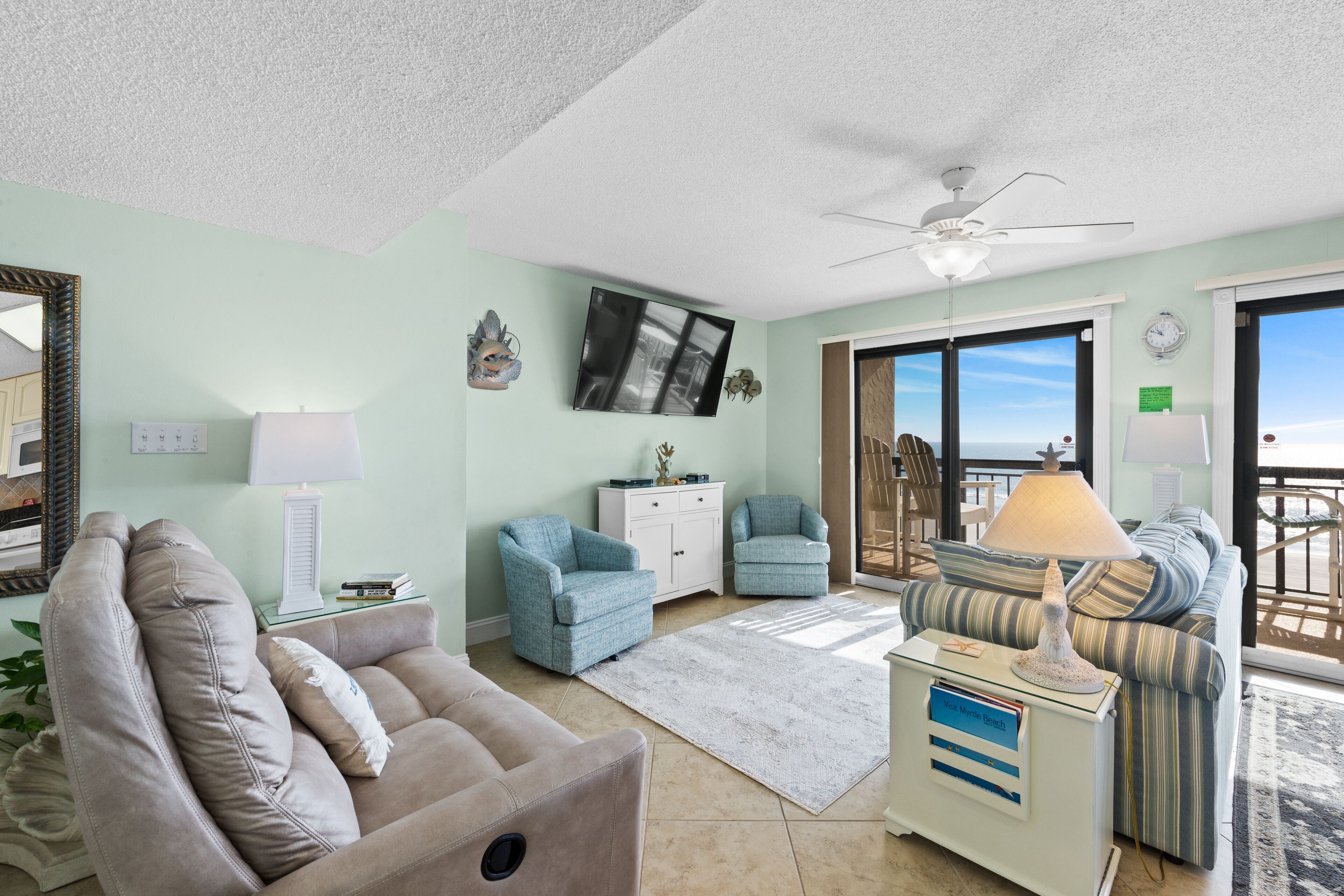 Buena Vista 608 - 3 Bedroom Ocean Front Unit - Ocean Views from LR & 2 Bedrooms