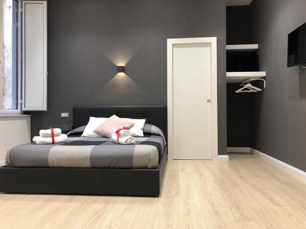 4 Schlafzimmer, Reisekinderbett, kostenloses WLAN, Bettwäsche