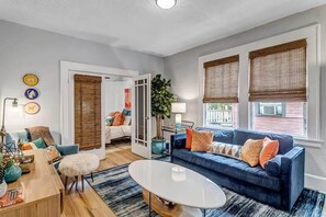 TV, fireplace, offices