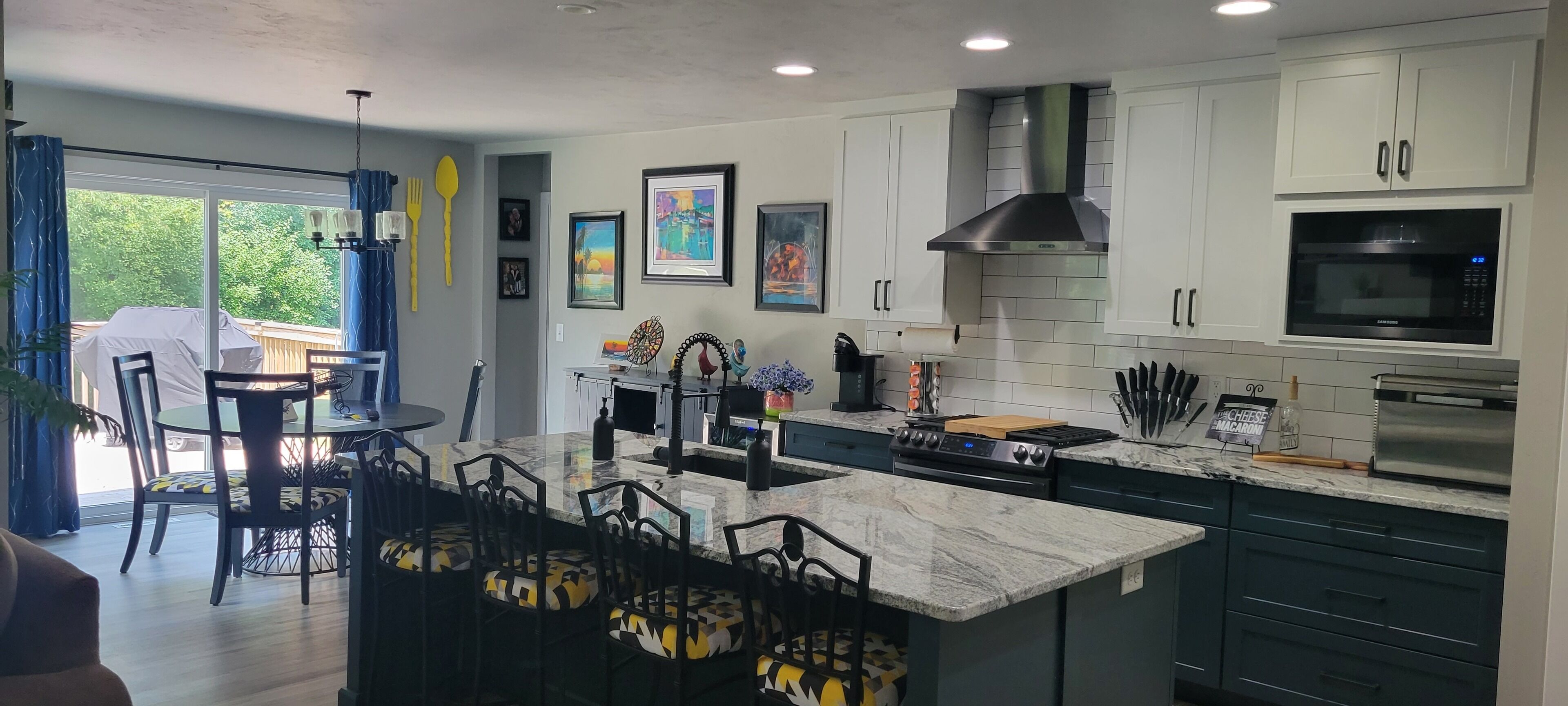 4 Bedroom 3 Bath Ranch - Just Outside Oshkosh