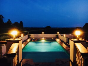 Piscine extérieure, piscine chauffée