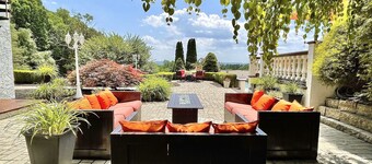 Welcome to @ViewLaneVilla "Insta/IG" NJ Mediterranean Villa with Lake Views