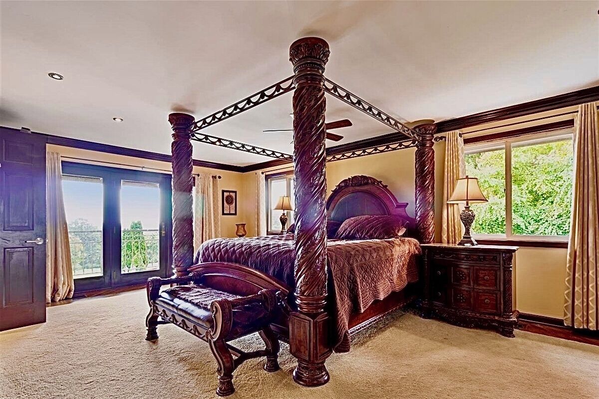 5 bedrooms, free WiFi, bed sheets