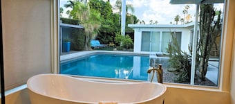 Completely Remodeled Mid-Century Home in Deepwell