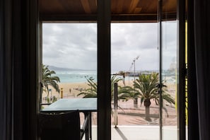 Interior - Balcony above the Sea -2I By CanariasGetaway (Las Palmas de Gran Canaria)