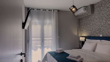 1 bedroom, free WiFi, bed sheets