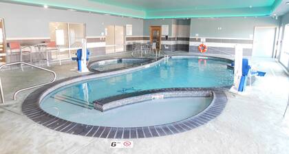 Holiday Inn Express & Suites Canon City by IHG