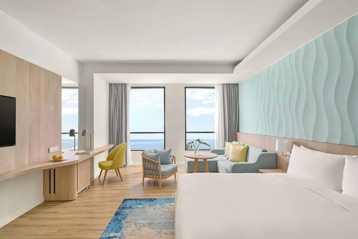 Beach/ocean view