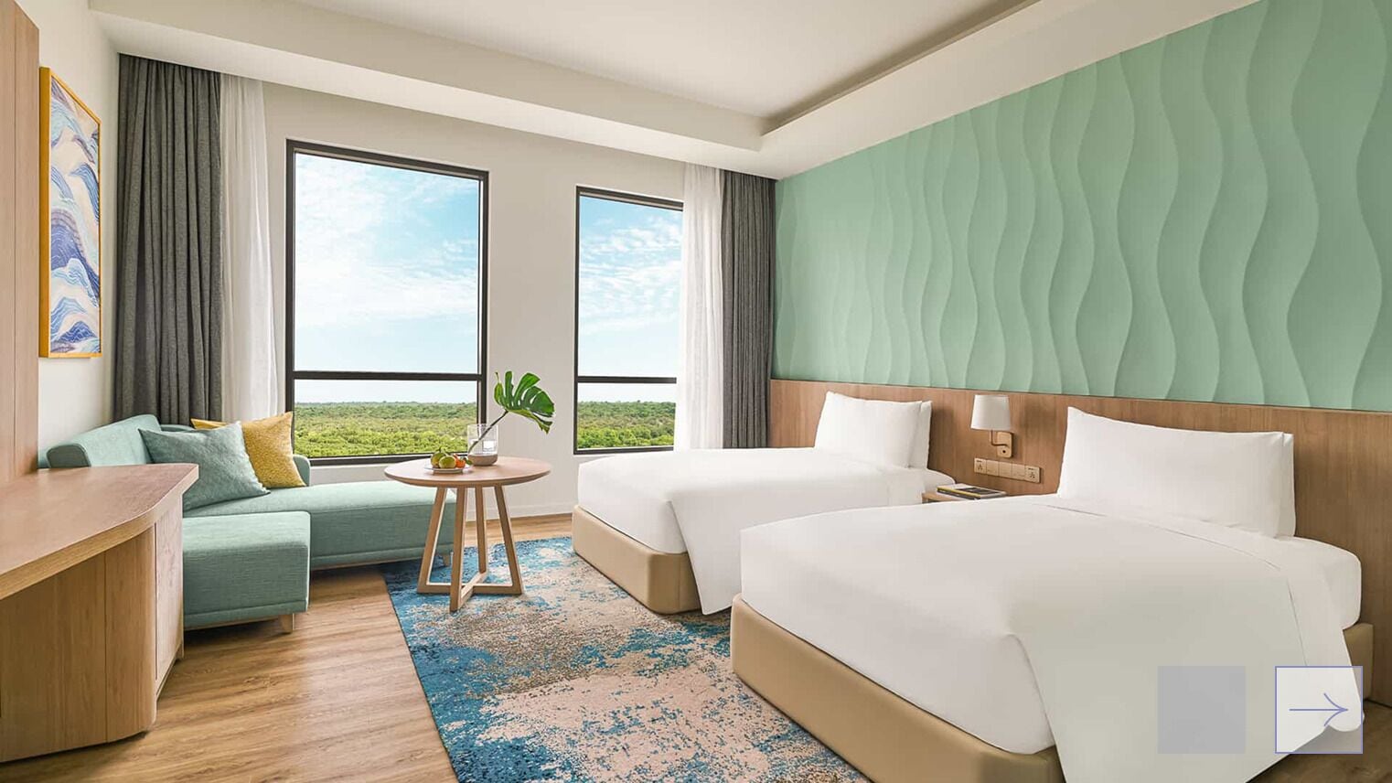 Minibar, caja fuerte, escritorio y sistema de insonorización