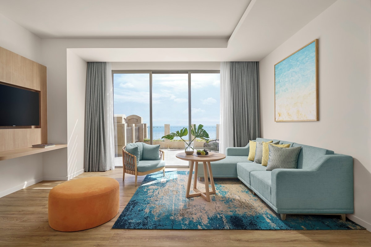 Suite, 2 Bedrooms, Smoking, Ocean View (Cabana)