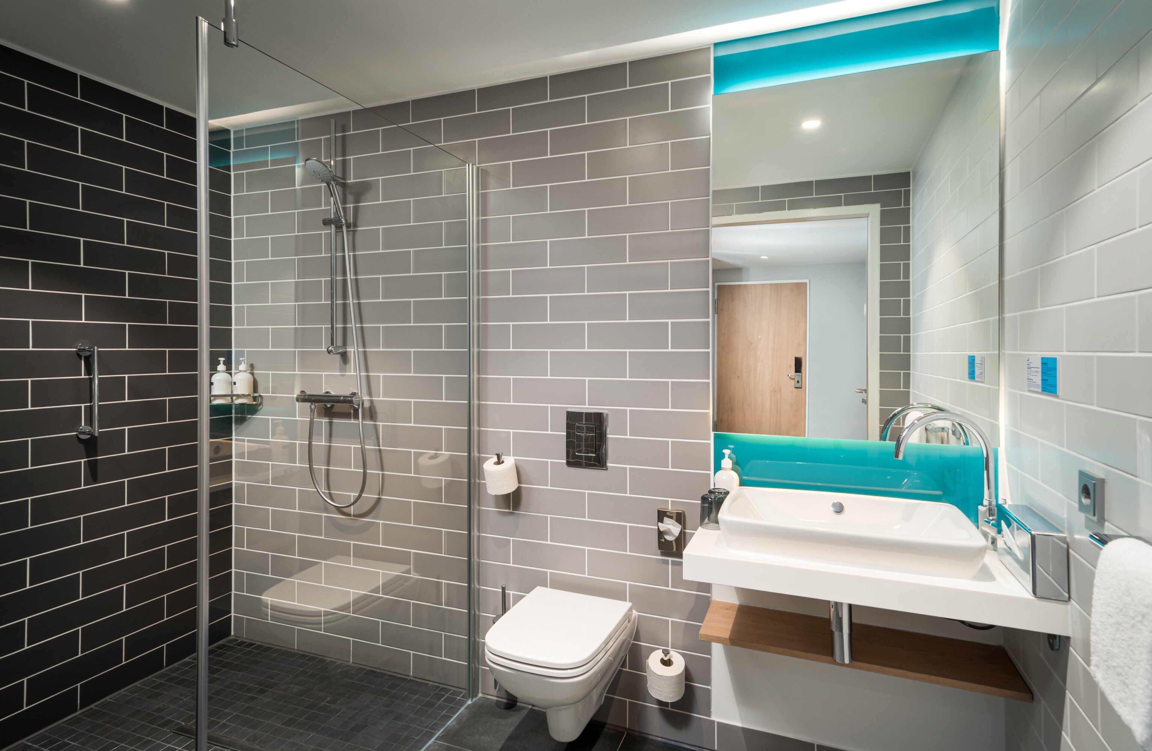 1 bedroom, hypo-allergenic bedding, in-room safe, desk