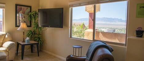 Televisión y reproductor de DVD