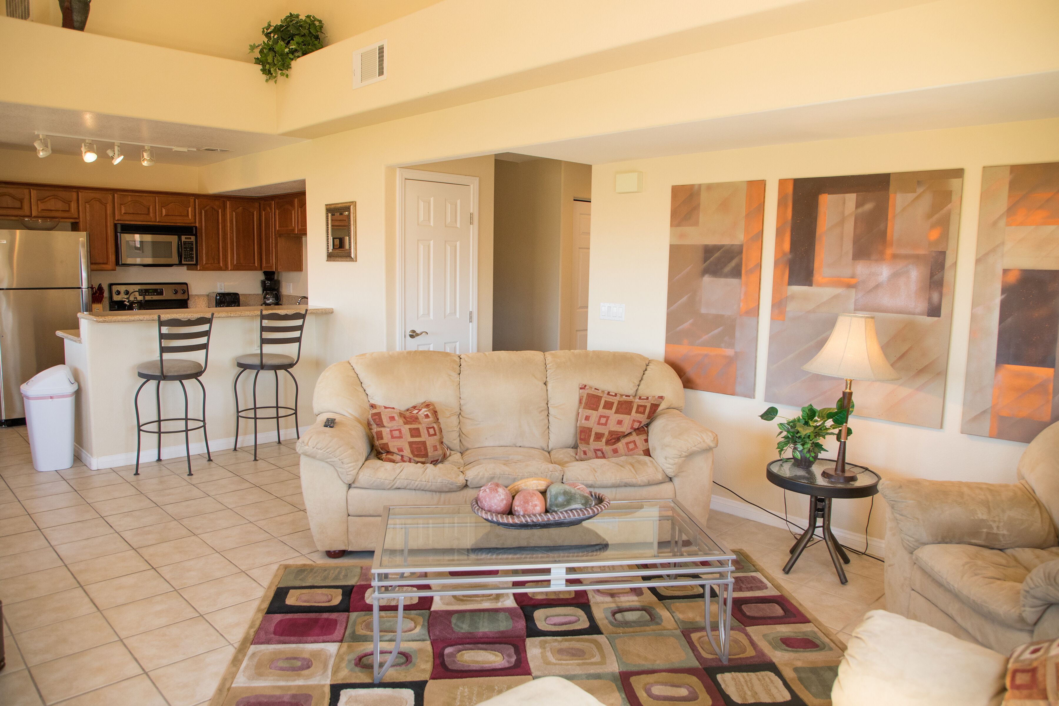 A Desert Oasis with a View - Prime Location for Golfers!