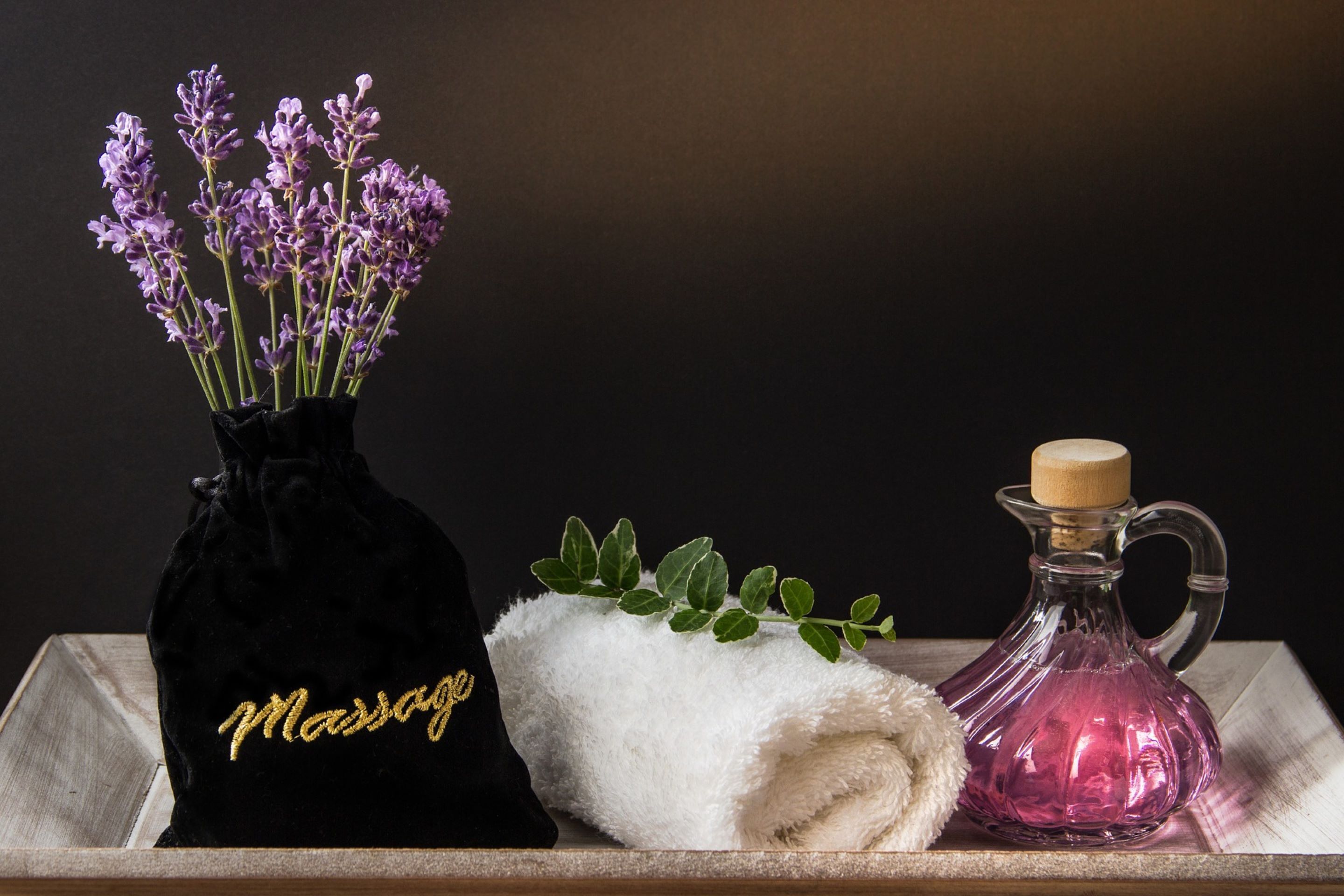 couples treatment room(s), hot stone massages, deep-tissue massages