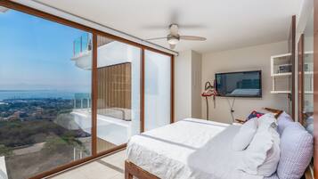 3 bedrooms, in-room safe, individually decorated, individually furnished