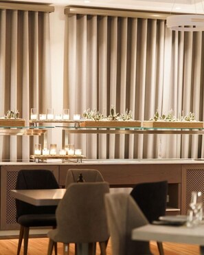 Dining - Patras Palace Hotel (Patras)