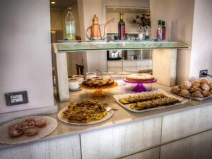 تناول الطعام