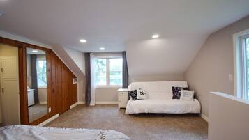 1 bedroom, travel crib, free WiFi, bed sheets