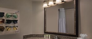 Combined shower/bathtub