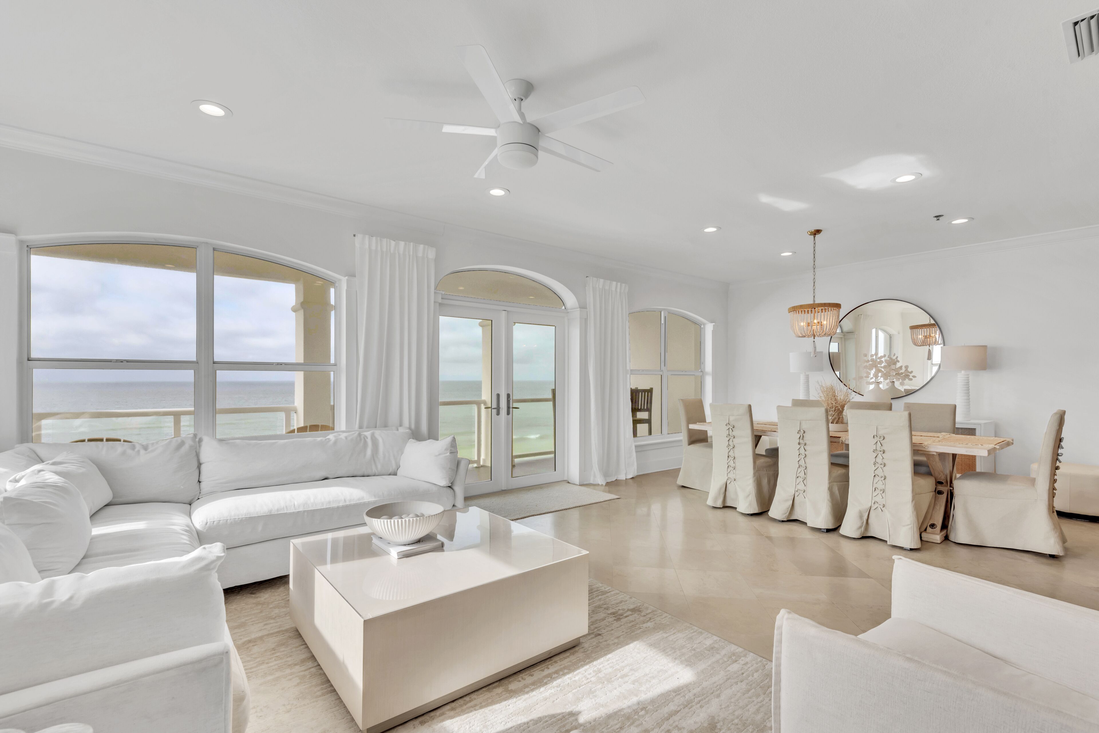 Smart TV, fireplace, computer monitors