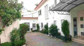 Exterior - The Ambassadors Hotel (Lagos)