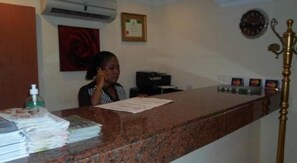 Lobby - The Ambassadors Hotel (Lagos)