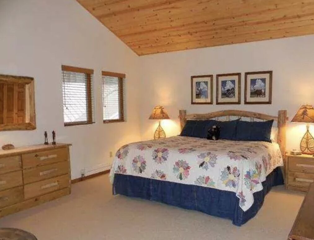 Luxury Cabin on Brazos River with breathtaking views of Brazos Cliffs.