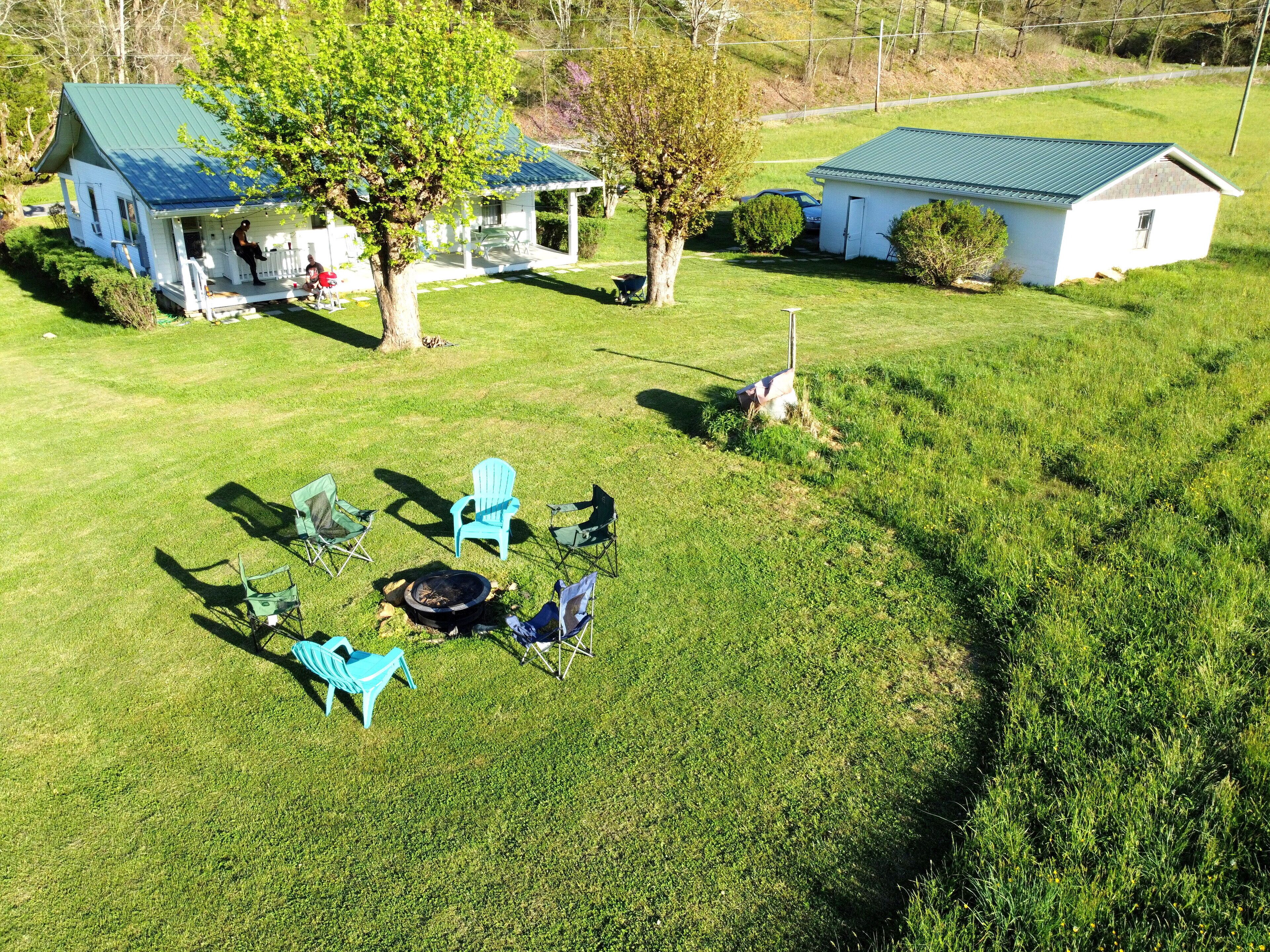 New! Red Barn Farmhouse-Farm Fresh Eggs-Cows